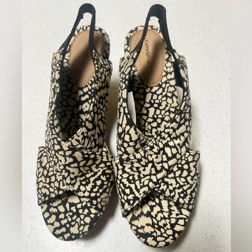 π George - Black & Cream Peep-Toe Wedges - Picture 6 of 8